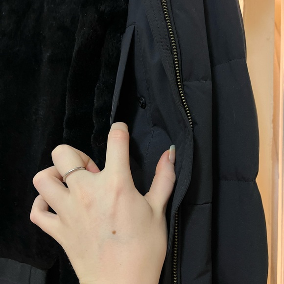 EXTREMELY WARM AND FUZZY LANDS’END WINTER COAT SIZE L - Picture 9 of 9